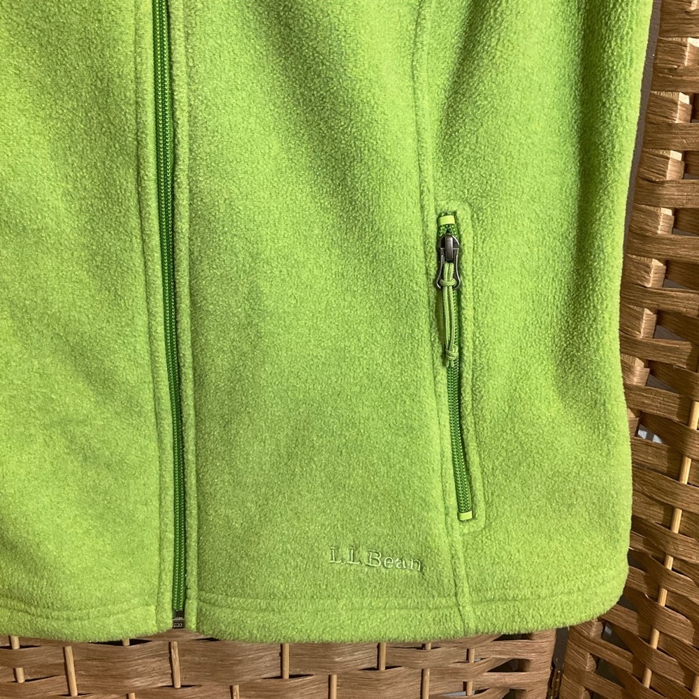 L.L. Bean Bright Green Fleece Vest - Picture 3 of 9